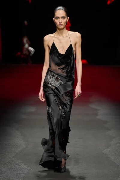 Look 42